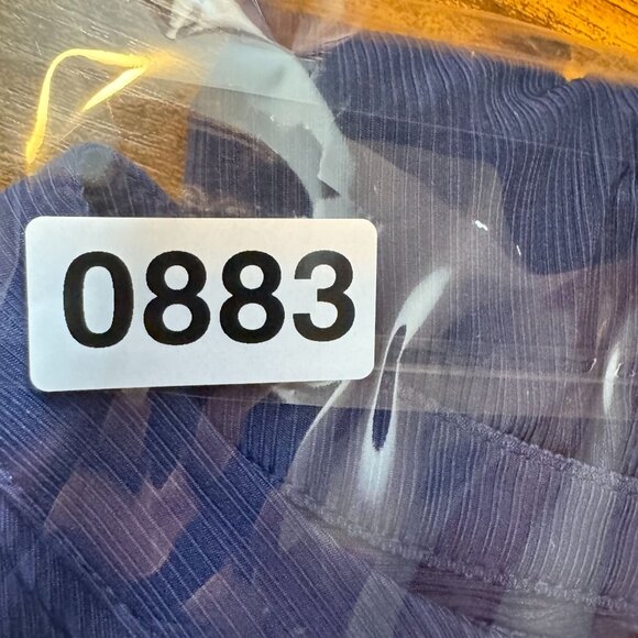 Susan Graver Navy Liquid Knit Button Front‎ Shirt Womens 1X Gold Buttons Career - Picture 8 of 8